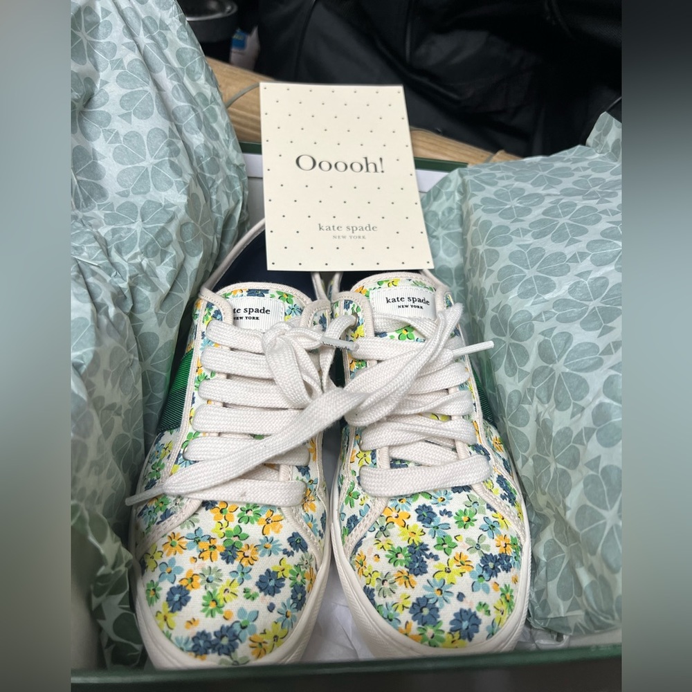 Kate spade women shoes size 8